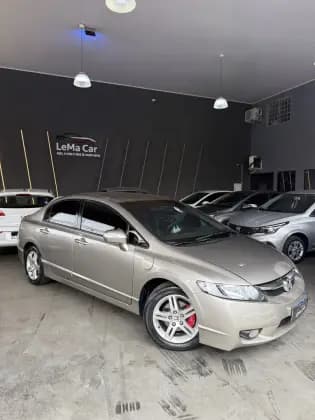 Carro 1.8 EXS 16V FLEX 4P AUTOMÁTICO