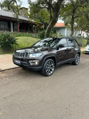 Carro 2.0 16V DIESEL LIMITED 4X4 AUTOMÁTICO