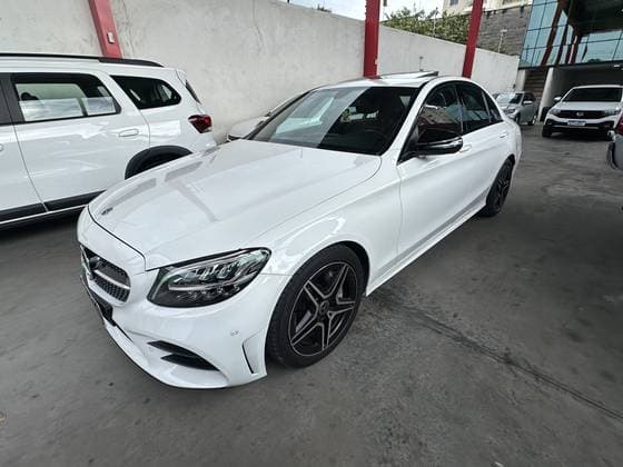 Carro 2.0 CGI GASOLINA SPORT 9G-TRONIC
