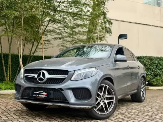 Carro 3.0 V6 GASOLINA NIGHT COUPÉ 4MATIC 9G-TRONIC