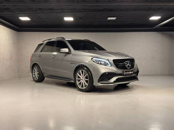 Carro 5.5 V8 TURBO GASOLINA 4MATIC 7G-TRONIC