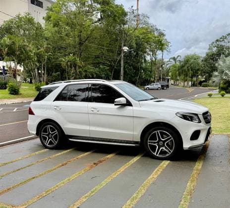Carro 3.0 V6 BLUETEC DIESEL HIGHWAY 4MATIC 9G-TRONIC