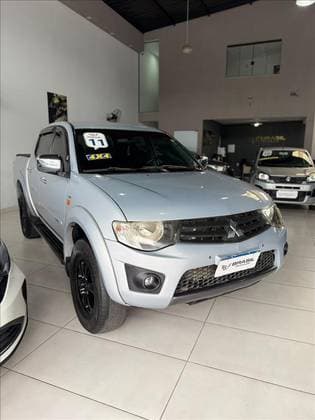 Carro 3.2 HPE 4X4 CD 16V TURBO INTERCOOLER DIESEL 4P AUTOMÁTICO