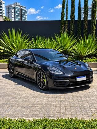 Carro 2.9 V6 E-HYBRID 4S PDK