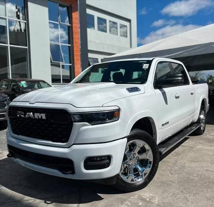 Carro 3.0 HURRICANE 6 BITURBO GASOLINA BIG HORN CD 4X4 AUTOMÁTICO