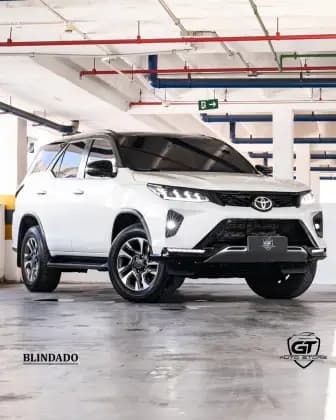 Carro 2.8 SRX DIAMOND 4X4 7 LUGARES 16V TURBO INTERCOOLER DIESEL 4P AUTOMÁTICO