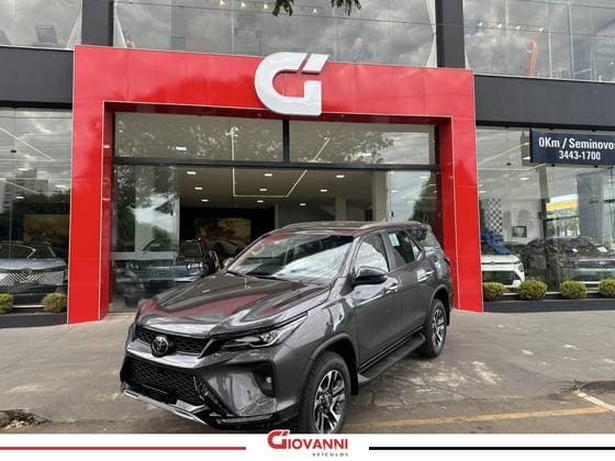Carro 2.8 D-4D TURBO DIESEL SRX PLATINUM 4X4 AUTOMÁTICO