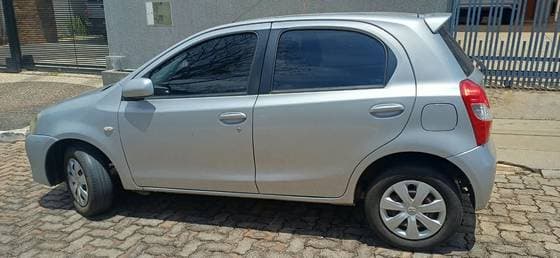 Carro 1.3 XS 16V FLEX 4P MANUAL
