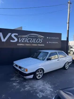 Carro 1.8 GL 8V GASOLINA 2P MANUAL