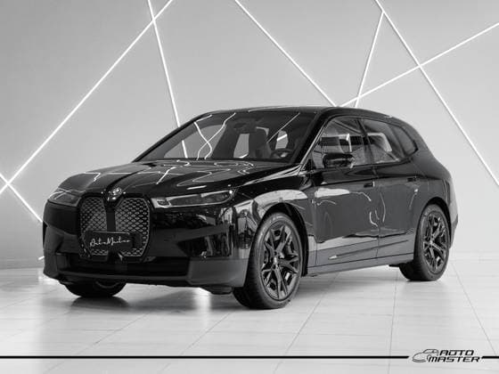 Carro ELÉTRICO XDRIVE40