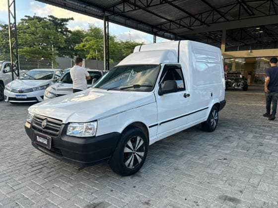 Carro 1.3 MPI FURGÃO 8V FLEX 2P MANUAL