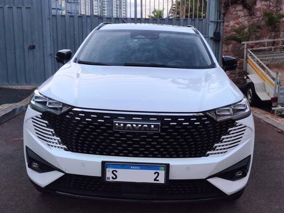 Carro 1.5 PHEV PREMIUM AWD E-TRACTION