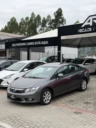 Carro 1.8 EXS 16V FLEX 4P AUTOMÁTICO