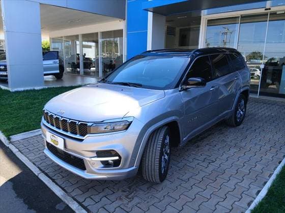 Carro 1.3 T270 TURBO FLEX OVERLAND AT6