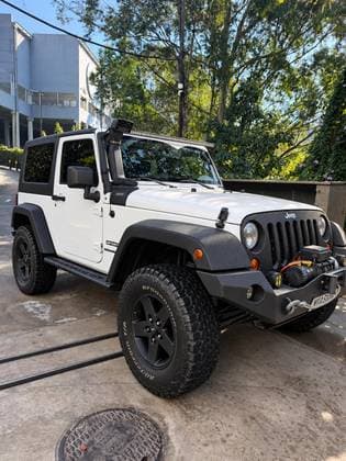 Carro 3.8 SPORT 4X4 TETO RIGIDO V6 12V GASOLINA 2P AUTOMÁTICO