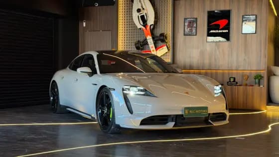 Carro TURBO ELÉTRICO