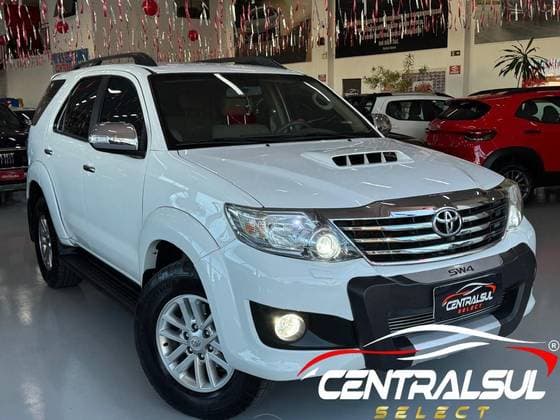 Carro 3.0 SRV 4X4 16V TURBO INTERCOOLER DIESEL 4P AUTOMÁTICO