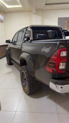 Carro 2.8 D-4D TURBO DIESEL CD SRX PLUS 4X4 AUTOMÁTICO