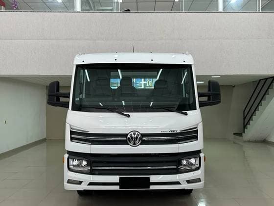 Carro 2.8 TURBO DIESEL CHASSI 4X2 MANUAL