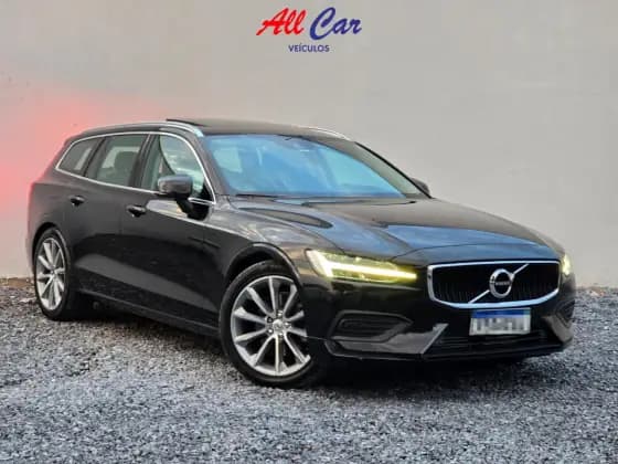 Carro 2.0 T5 GASOLINA MOMENTUM GEARTRONIC
