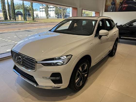 Carro 2.0 T8 PHEV PLUS AWD GEARTRONIC