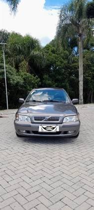 Carro 2.0 TURBO GASOLINA 4P AUTOMÁTICO