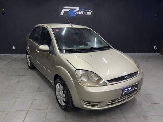 Carro 1.0 MPI PERSONNALITÉ SEDAN GASOLINA 4P MANUAL