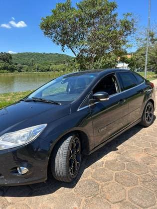 Carro 2.0 TITANIUM SEDAN 16V FLEX 4P POWERSHIFT