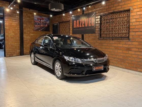Carro 1.8 LXS 16V FLEX 4P AUTOMÁTICO