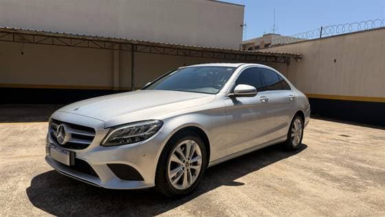 Carro 1.5 EQ BOOST HÍBRIDO 9G-TRONIC