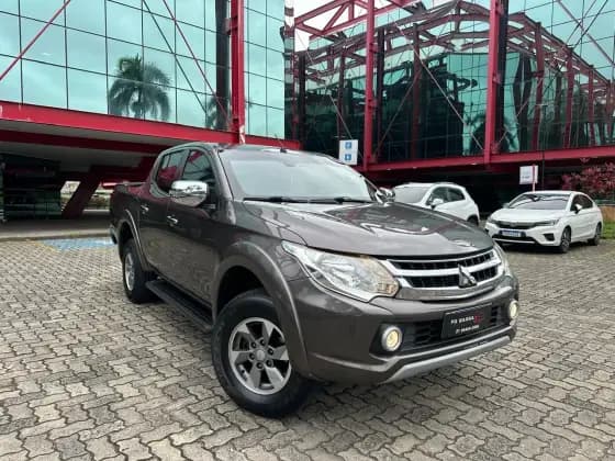 Carro 2.4 16V TURBO DIESEL SPORT HPE CD 4P 4X4 AUTOMÁTICO