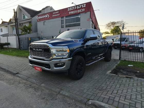 Carro 6.7 I6 TURBO DIESEL LARAMIE CD 4X4 AUTOMÁTICO