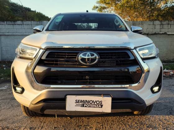 Carro 2.8 D-4D TURBO DIESEL CD SRX 4X4 AUTOMÁTICO