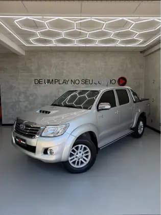 Carro 3.0 SRV TOP 4X4 CD 16V TURBO INTERCOOLER DIESEL 4P AUTOMÁTICO