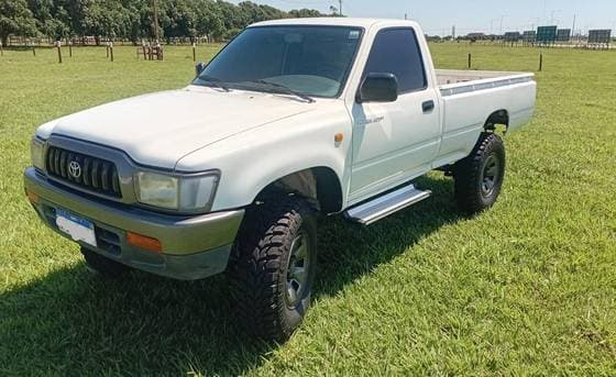 Carro 2.7 DX 4X2 CS 16V GASOLINA 2P MANUAL