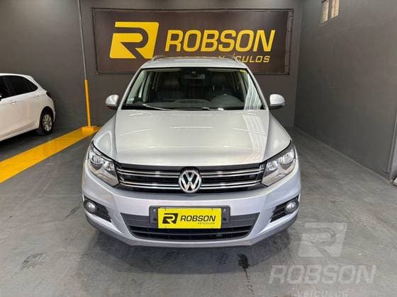 Carro 2.0 TSI 16V TURBO GASOLINA 4P TIPTRONIC