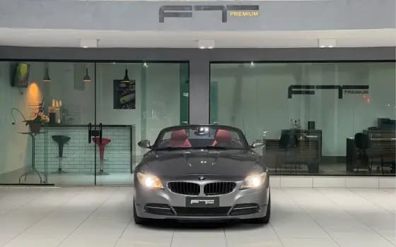 Carro 2.5 I6 GASOLINA SDRIVE23I AUTOMÁTICO