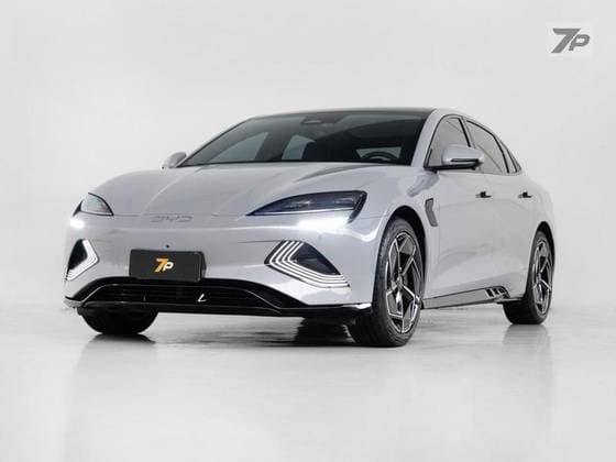 Carro 82,5 KW ELÉTRICO AWD