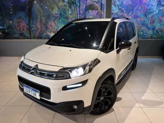 Carro 1.6 LIVE 16V FLEX 4P AUTOMÁTICO