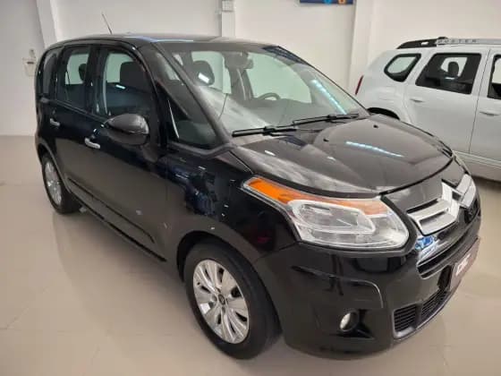 Carro 1.6 FLEX GLX BVA
