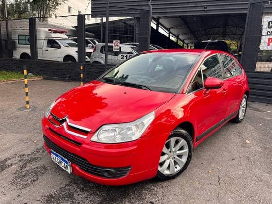 Carro 2.0 GLX PALLAS 16V FLEX 4P AUTOMÁTICO