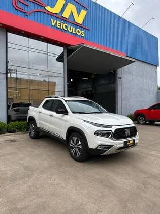 Carro 2.0 16V TURBO DIESEL VOLCANO 4WD AT9