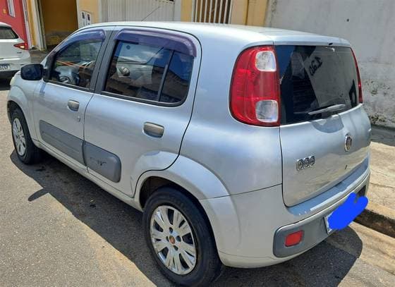 Carro 1.0 EVO VIVACE 8V FLEX 4P MANUAL