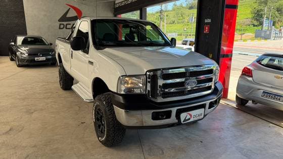 Carro 3.9 XL MAX POWER 4X4 CS DIESEL 2P MANUAL