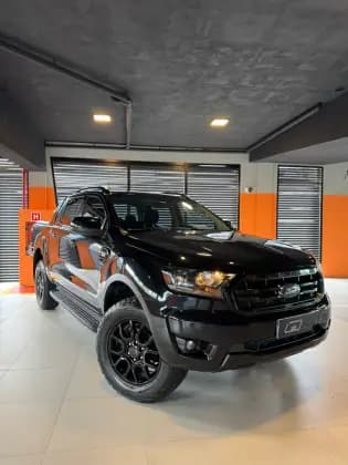 Carro 2.2 BLACK 4X2 CD 16V DIESEL 4P AUTOMÁTICO