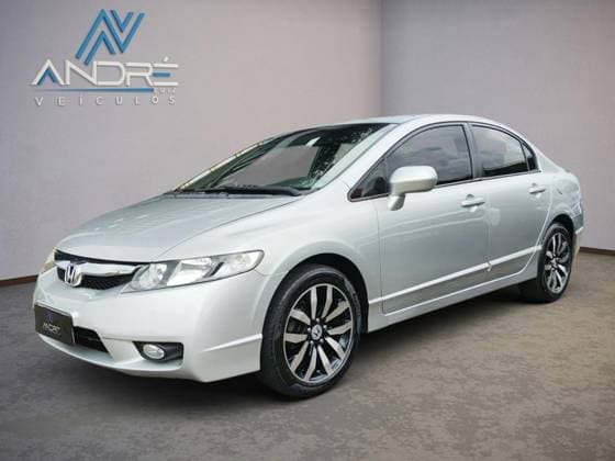 Carro 1.8 LXS 16V FLEX 4P MANUAL