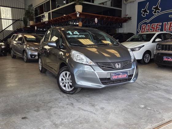 Carro 1.4 DX 16V FLEX 4P MANUAL