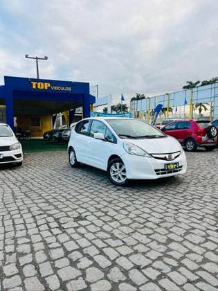 Carro 1.4 LX 16V FLEX 4P MANUAL