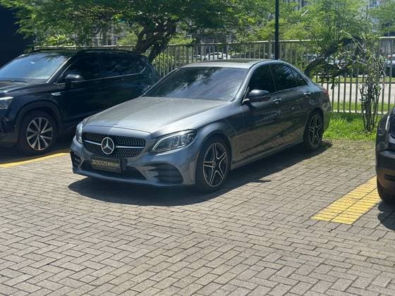 Carro 2.0 CGI GASOLINA SPORT 9G-TRONIC