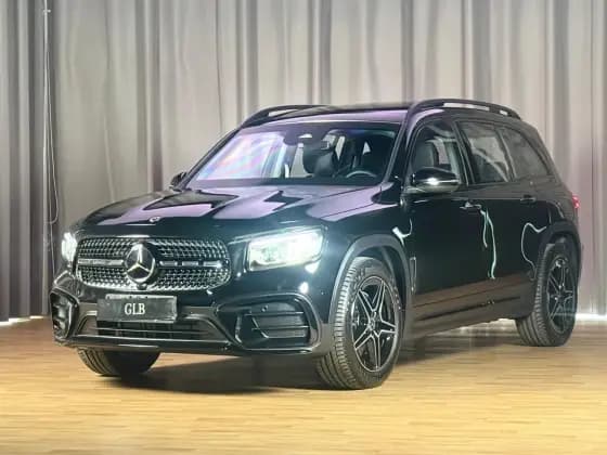 Carro 2.0 MHEV NIGHT EDITION 4MATIC 8G-DCT